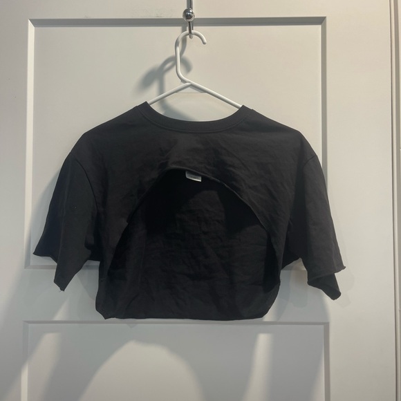 Backless Gymshark t shirt - Picture 2 of 2